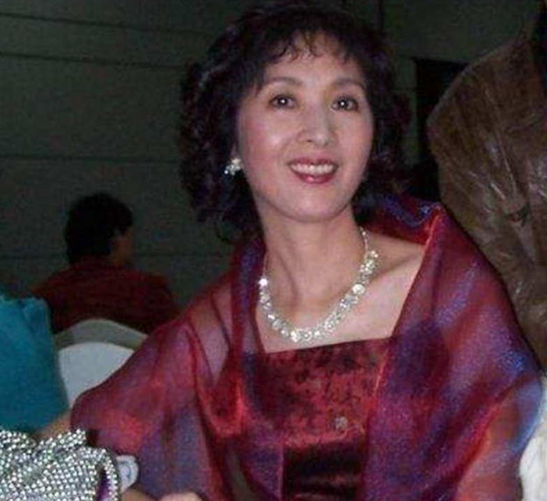 女演员龚雪因流氓案断送演艺生涯出走国外多年现状如何