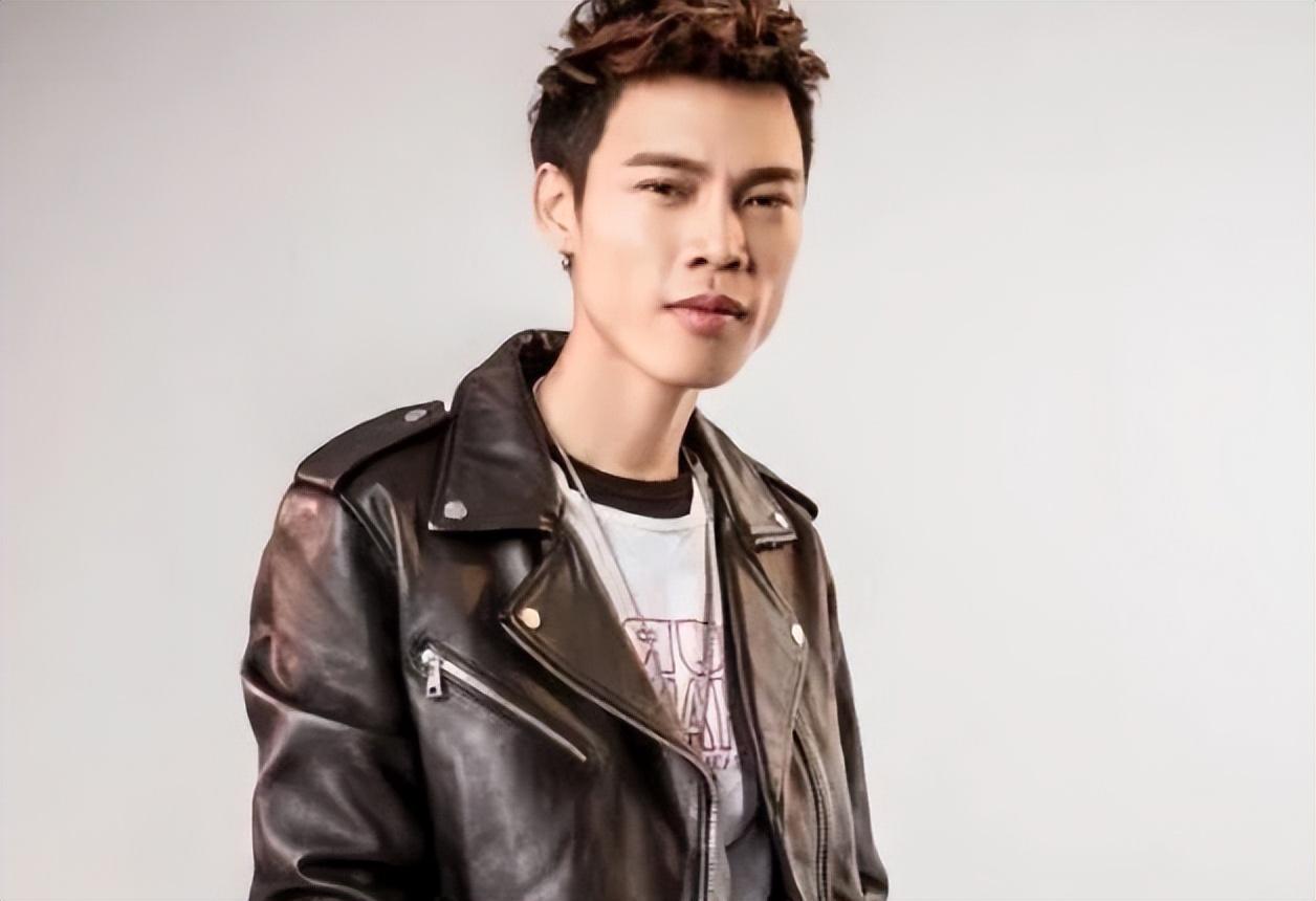 他是运气最好的工地搬砖户五千买歌赚一亿一夜暴富成顶级网红