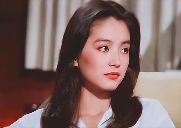 回顾林青霞对自己的要求有多高张国荣曾说她不会素颜见人