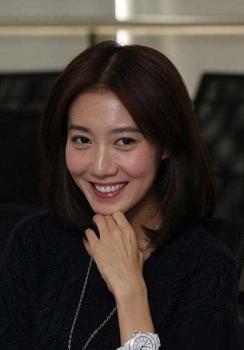 演员高露我这辈子最明智的决定就是低调结婚为丈夫生一儿一女