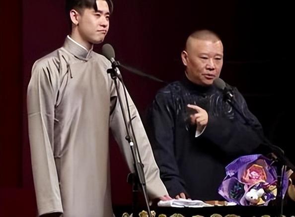 张云雷是郭德纲老婆王惠的表弟,小时候二人一起生活过一段时间,情感