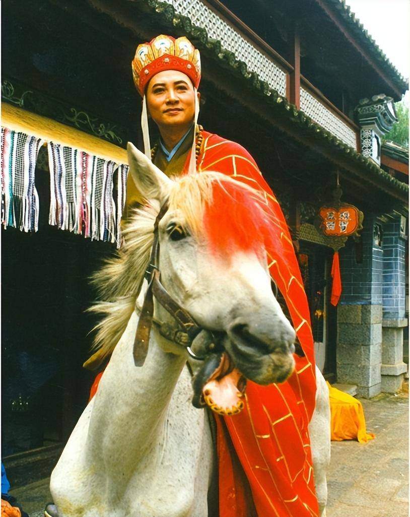 袁世海再婚妻子是迟重瑞堂姑儿子也是京剧名家今天堂相聚