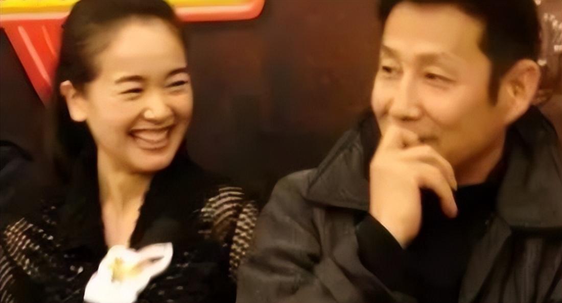 回顾桃色女王左小青她的清醒扯下了多少明星的遮羞布