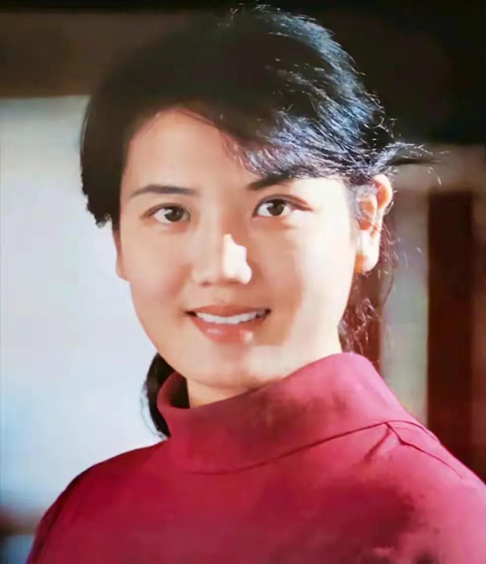 回顾北影金花李秀明嫁富商移居国外如今的她证明刘晓庆没说错