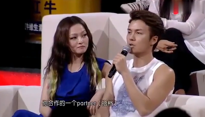 回顾孙楠替金武林现场道歉辜负抛弃买红妹因拒绝领奖遭封杀