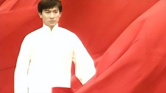 回顾刘德华躲避巩俐索吻被称是半个马来西亚人怒怼对方不活了