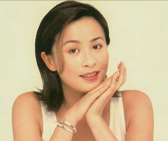回顾一代女神刘嘉玲被人欺负却独自隐瞒了12年梁朝伟不离不弃