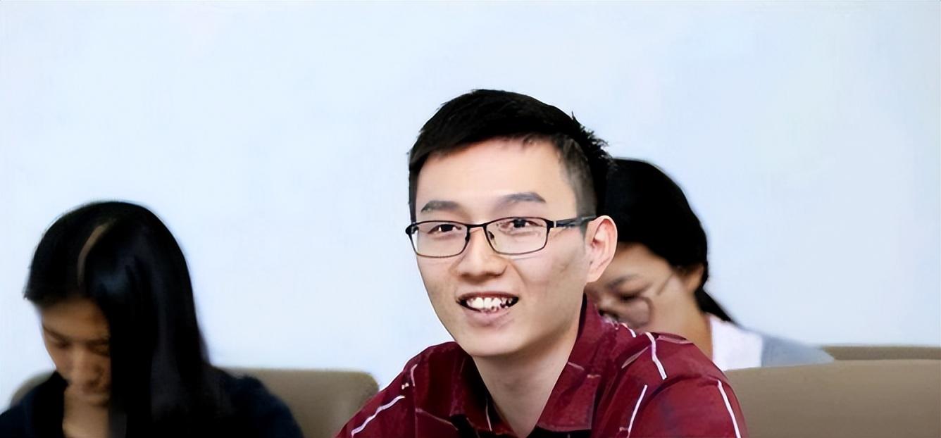 回顾拒绝被保送清华只为体验高考的贺维艺如今怎么样了