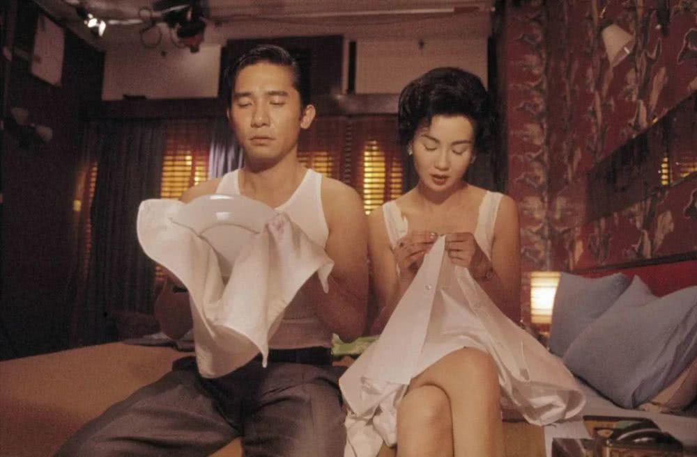 张曼玉在电影里曾经有过一句经典台词:"我是个爱情动物.