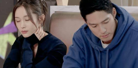 回顾王子文儿子生父是谁被曝是圈内大佬冯小刚见了都叫爷