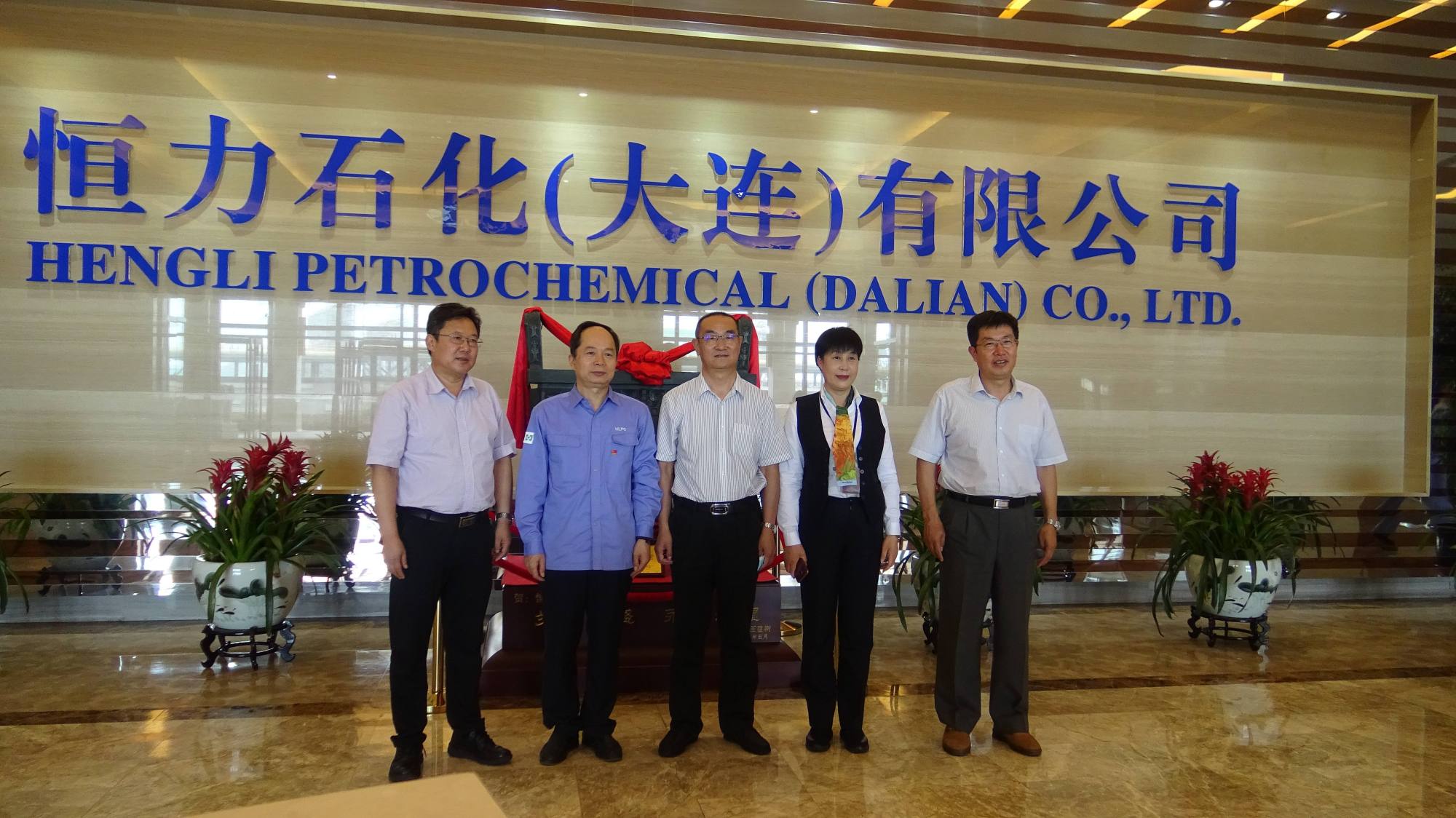 一滴油到一匹布