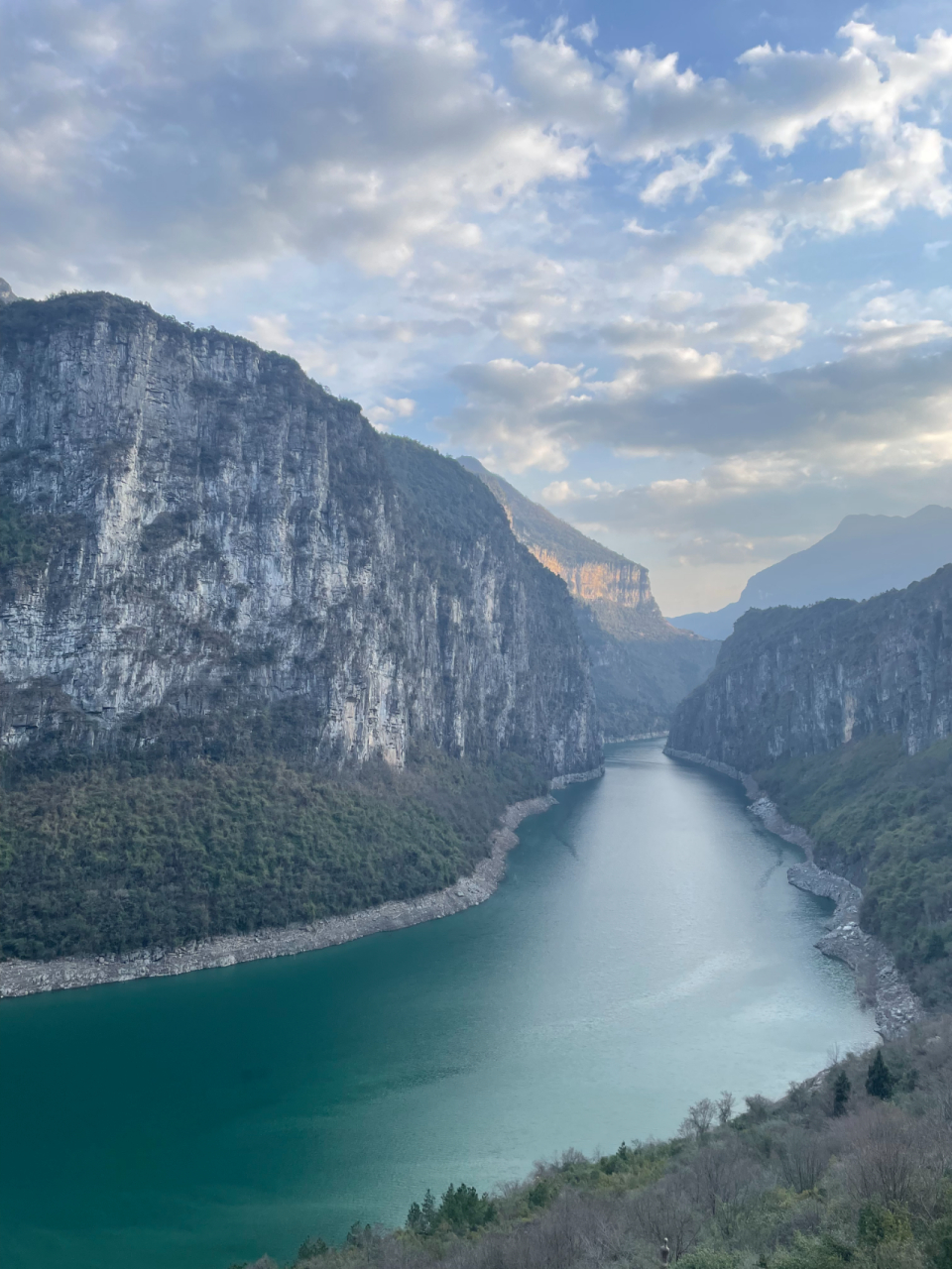 97  过年时,我踏上了一段难忘的旅程,来到了风景如画的涪江六峡