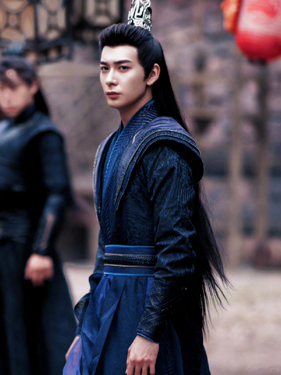 陈星旭古装魅力大揭秘:一饰多角引发热议,星落圈粉无数  近期,陈星旭