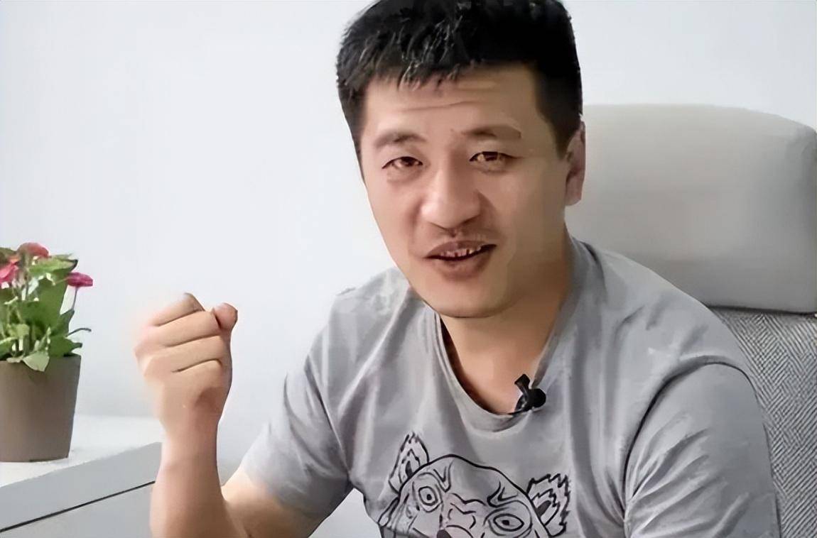 张雪峰承认到美国也做不起来,美国很多名校是"推荐制",主观因素太重