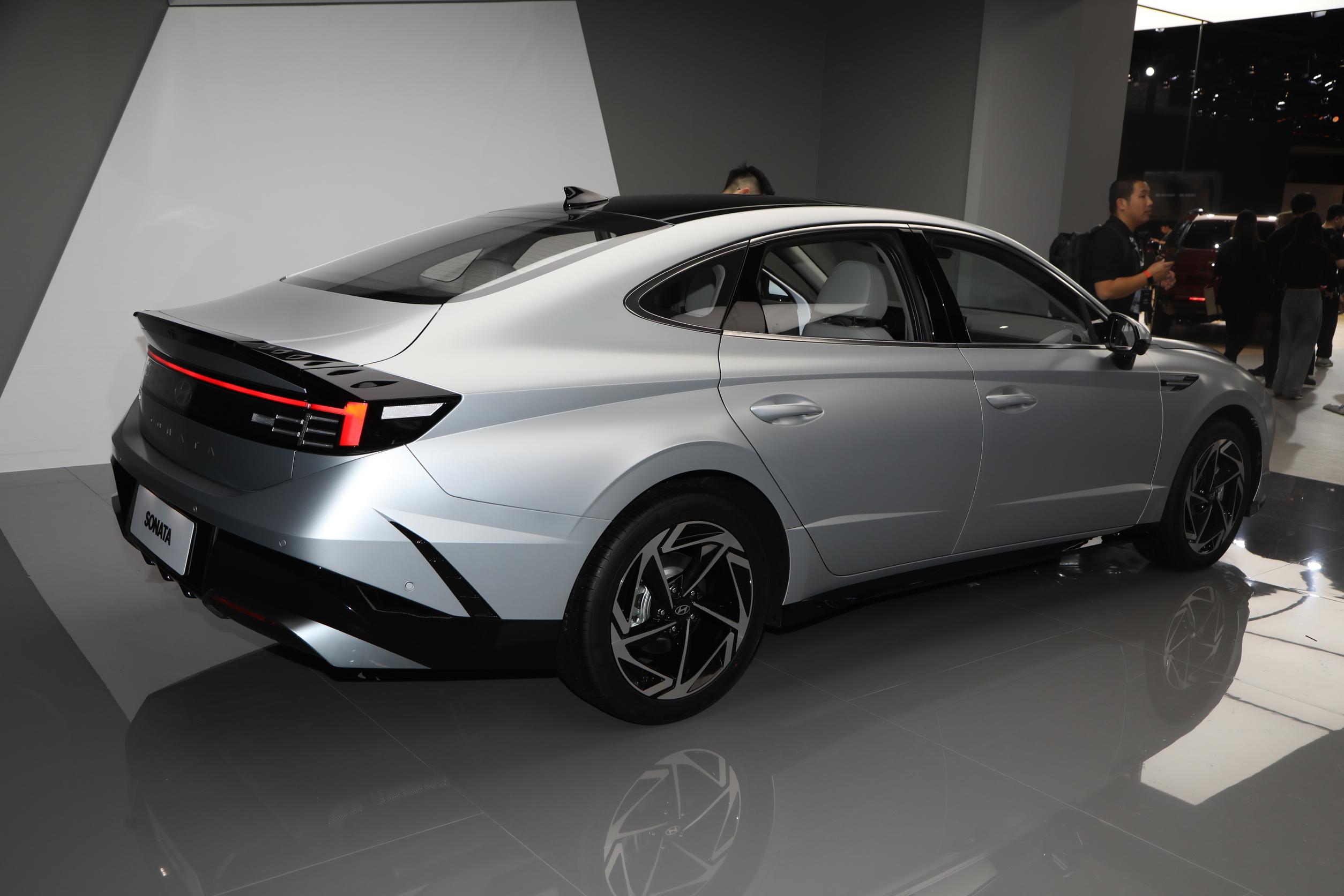 是否还有热销的希望?全新现代索纳塔开启预售,预售15万元起