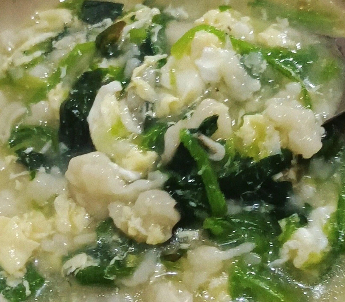 菠菜油菜疙瘩汤图片