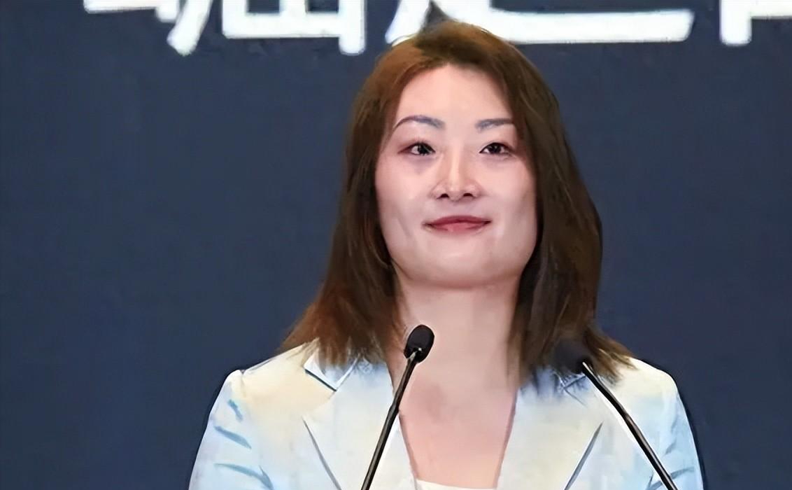 宗庆后去世宗馥莉接任执行董事马云挽联悼念网友好文笔