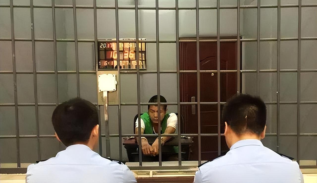 在这之前,我们先来了解一下抓捕失败的原因.姚常凤简单来说只有三点.