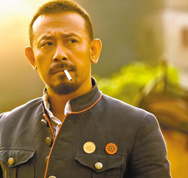 老夫少妻脾气还暴却紧拴姜文十几年把她当宝周韵凭什么