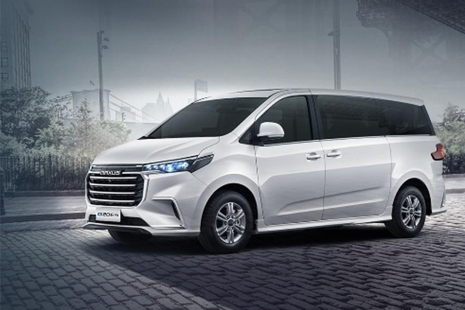 然而,市面上诸多商务mpv大多适配于高端群体,对于初创团队而言并不