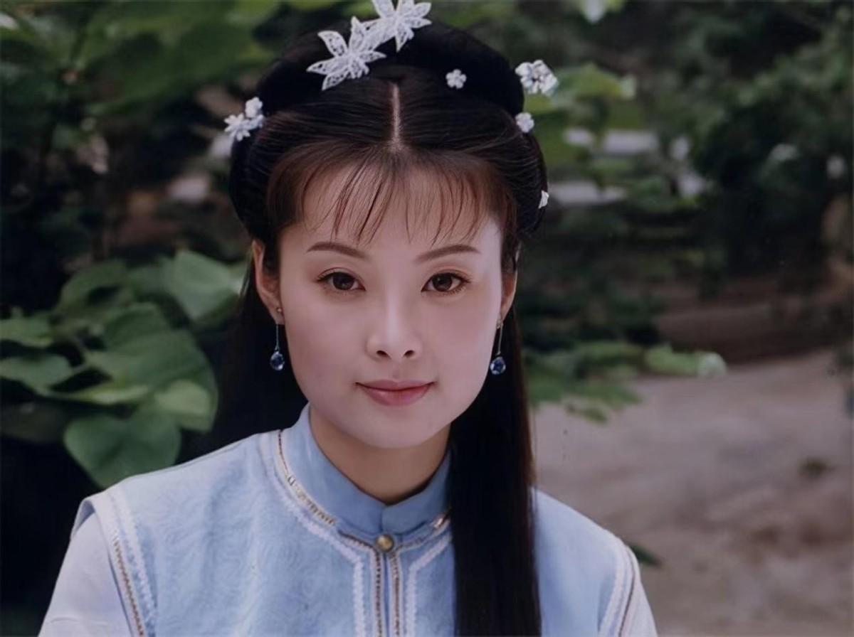 回顾再看徐威才明白他当年为何离开袁立娶世界冠军张怡宁