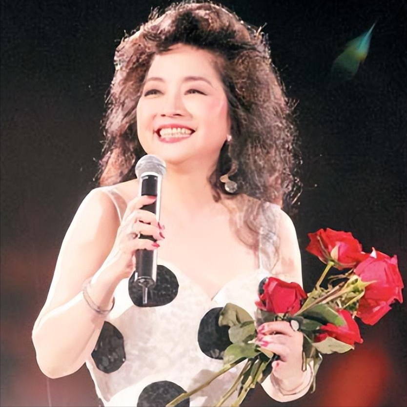 歌坛巨星——徐小凤