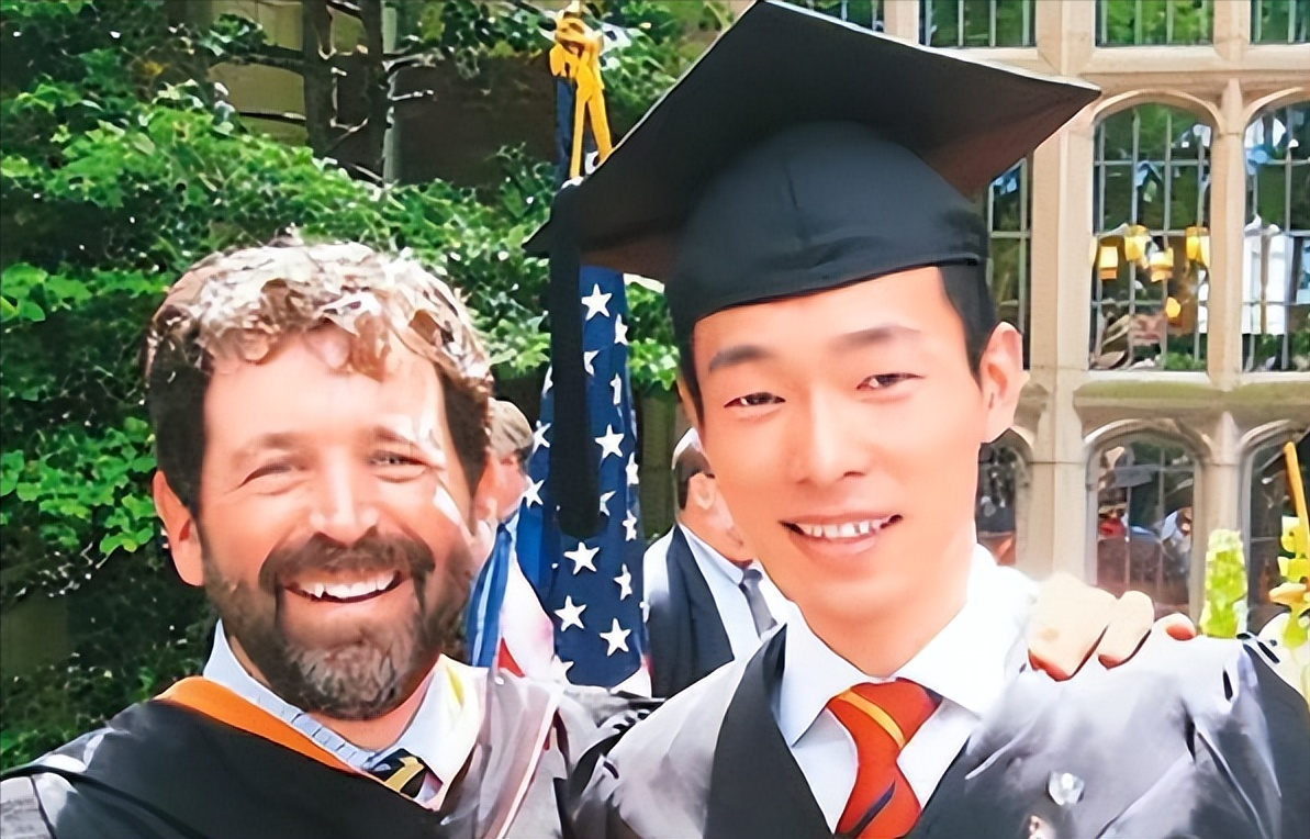 回顾耶鲁毕业生拒绝百万年薪扎根农村当村官好牌打烂了吗