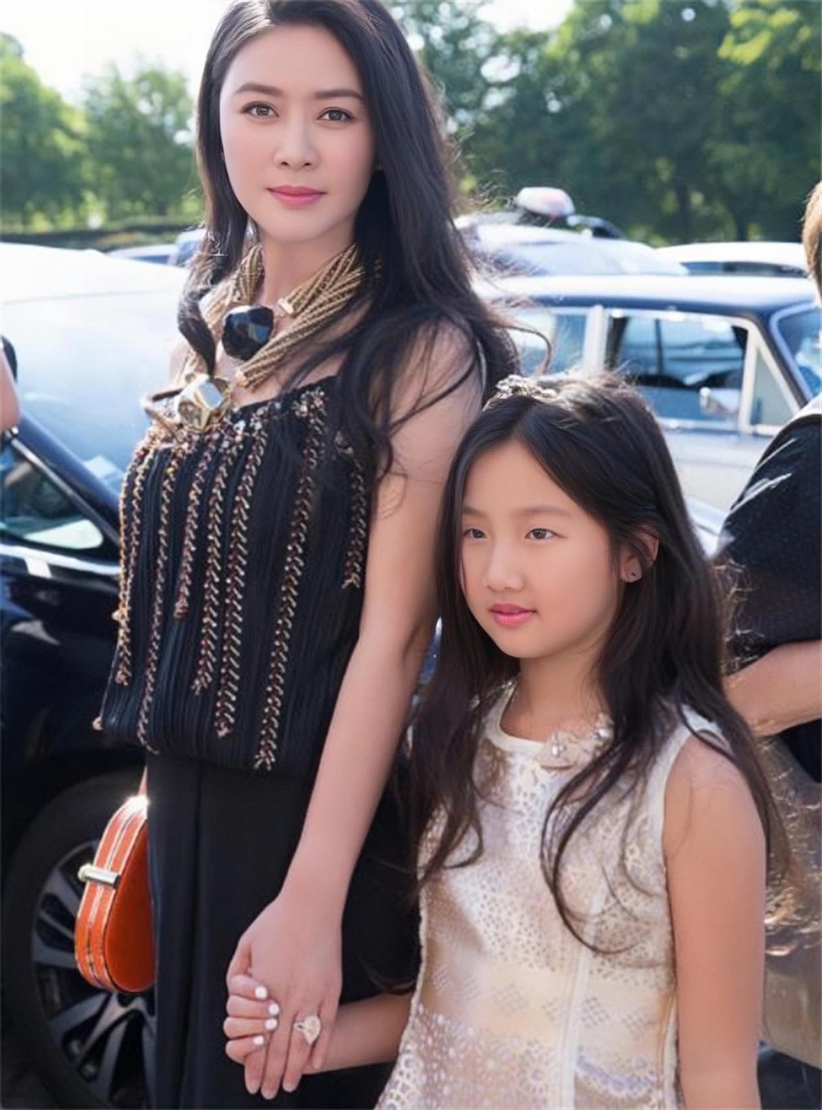 回顾:徐明病逝7年了,遗孀田海蓉的痴爱令人泪目