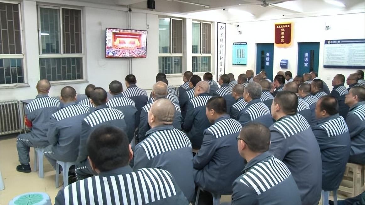 无期刑犯老到不能动监狱会给他们养老吗答案让人心酸