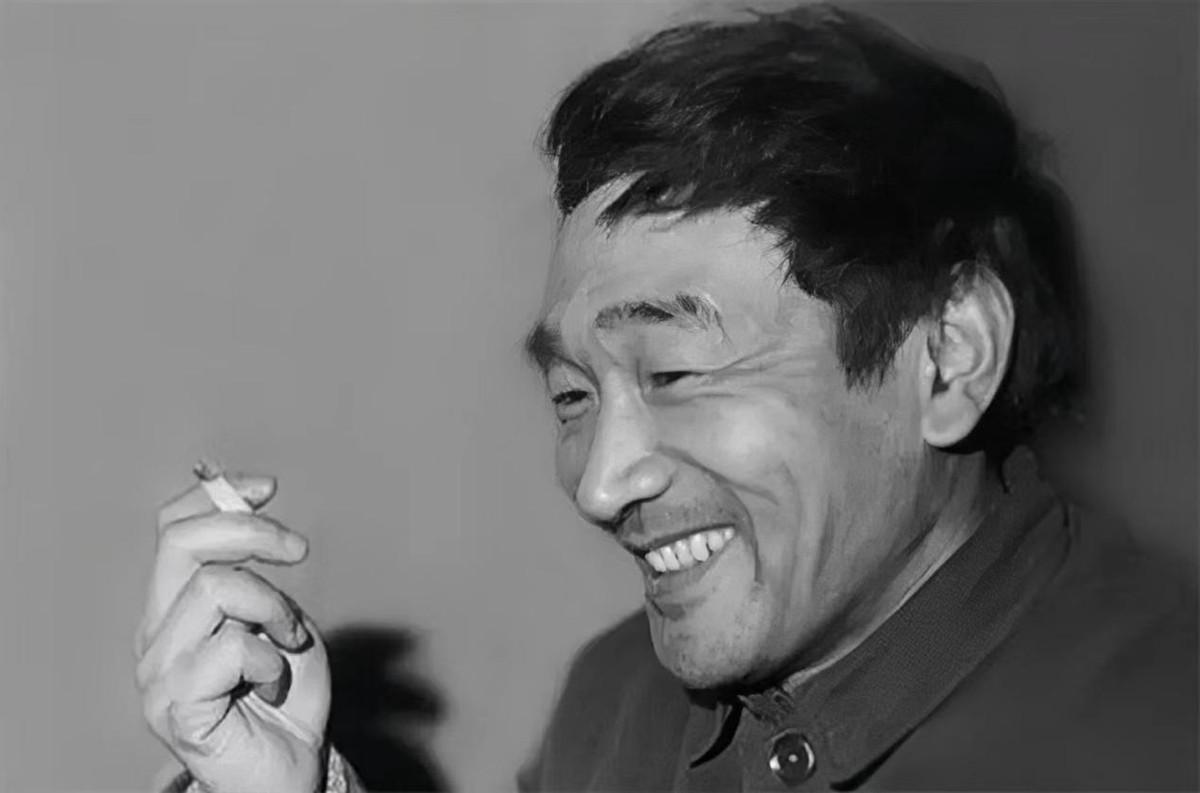 回顾严顺开病逝5年了遗孀的痴爱让人泪目