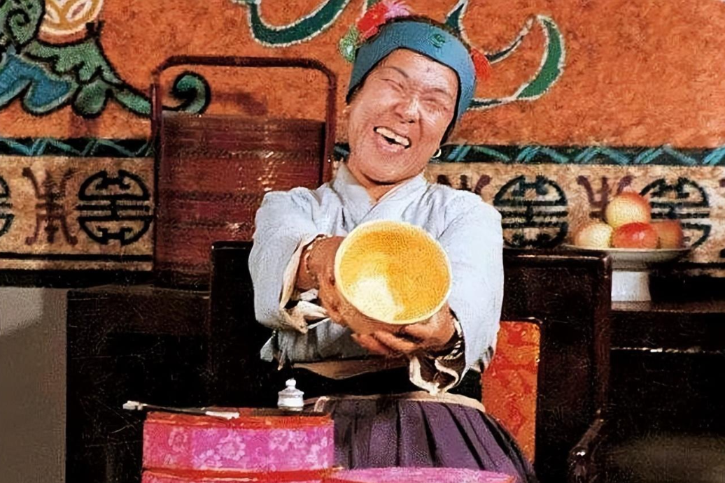 回顾沙玉华不追求名利低调嫁圈外丈夫晚年生活幸福美满