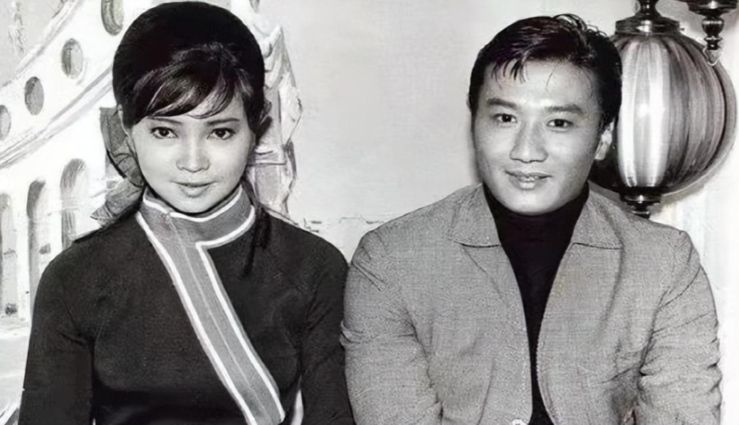 回顾被大49岁的谢贤养了12年拿2000万分手费走人的coco怎样了