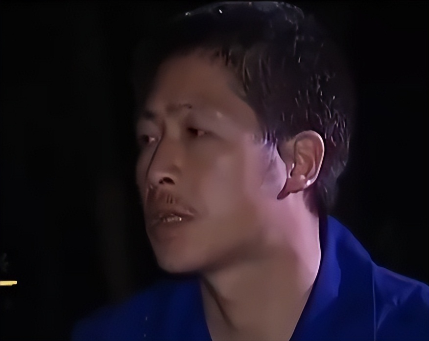 回顾女子在下葬前一晚忽然苏醒了过来医生表示这是癔症