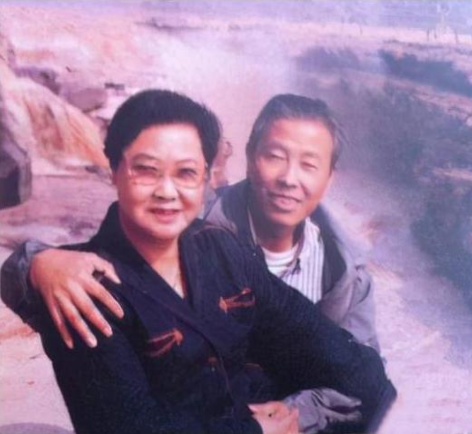 回顾郭兰英人生辉煌有泪93岁无儿无女晚年生活状况如何