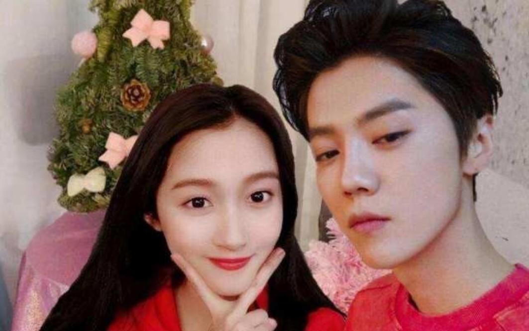 回顾与关晓彤恋爱的鹿晗重新走上顶流之路全靠同行衬托