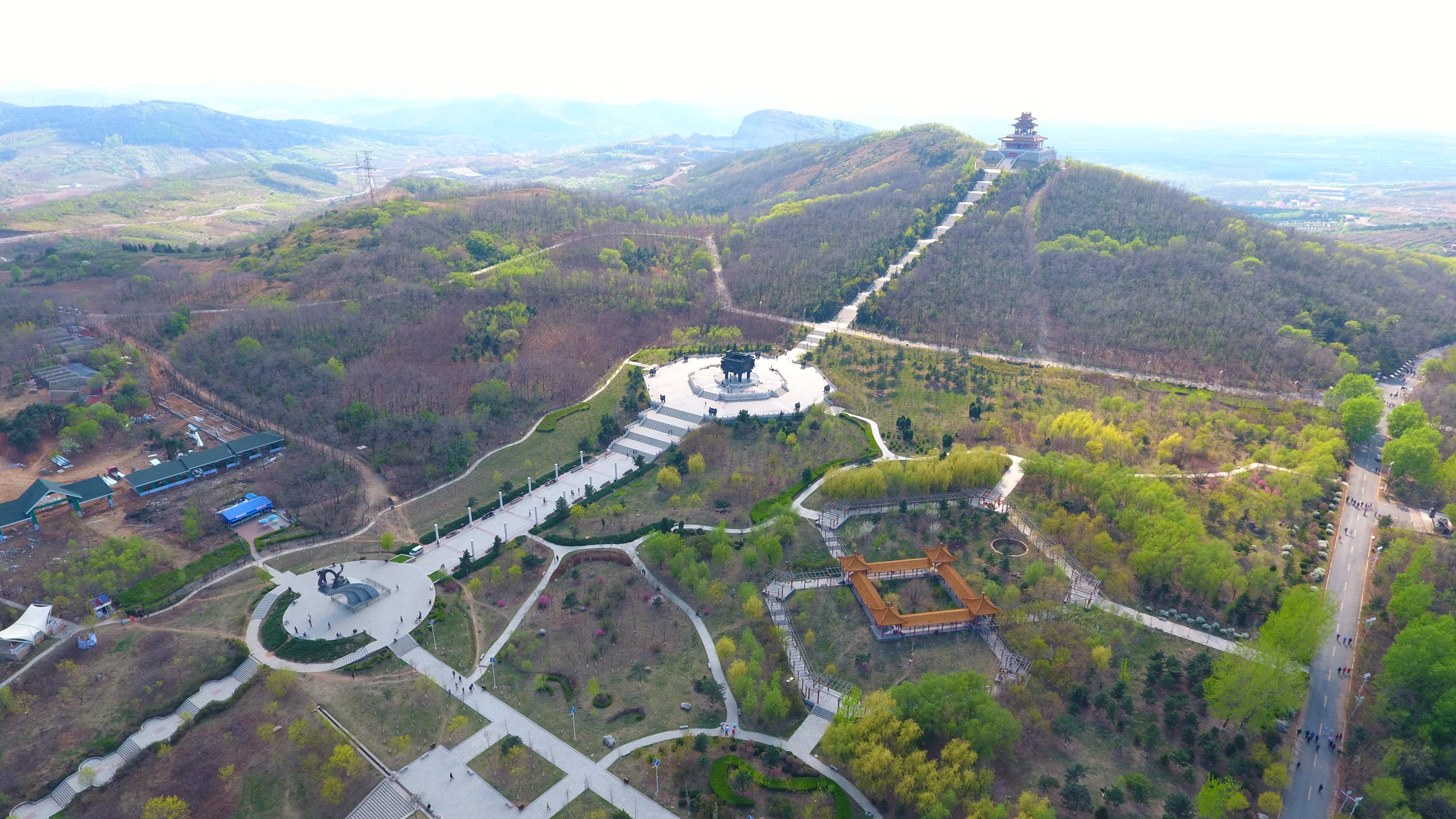 辽阳龙鼎山风景区简介图片