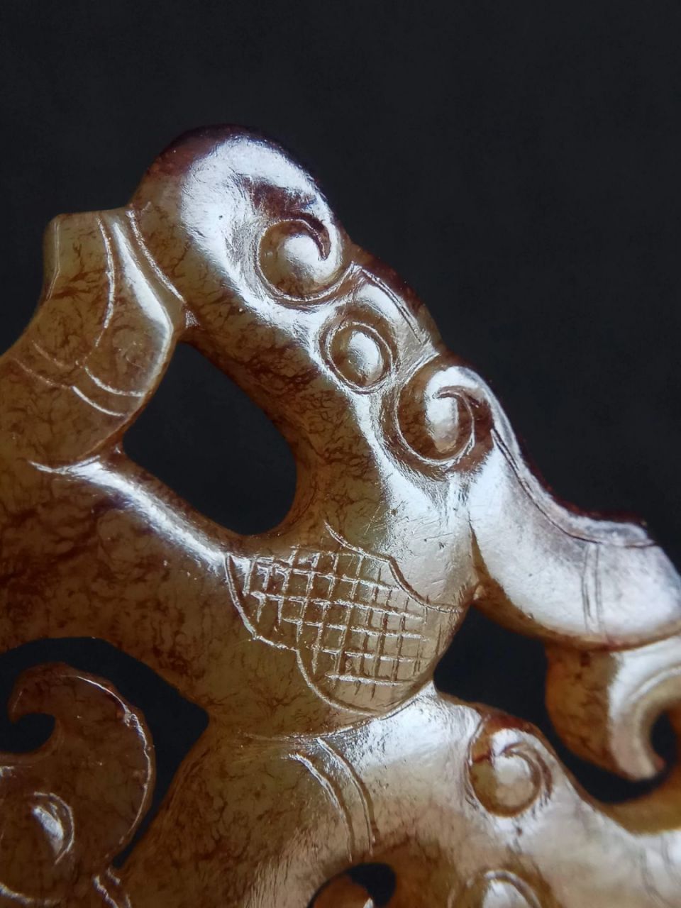 高古玉 汉代老和田玉 镂雕双龙纹兽面纹玉璜  亲们!