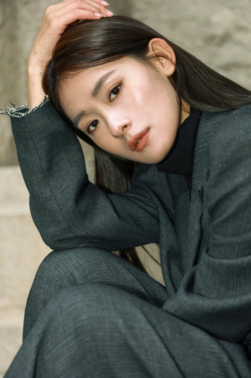 99是英气和温柔并存的倩茹94  集美们,今天我要给你们介绍一个