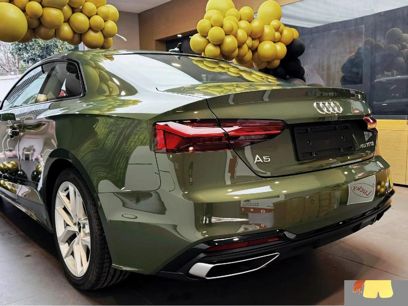 a5耀夜绿 奥迪 a5:耀夜绿两门 coupe,发车!