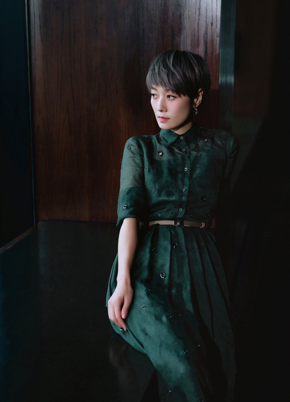 马伊琍在《繁花》之后,时尚资源也是飞升.