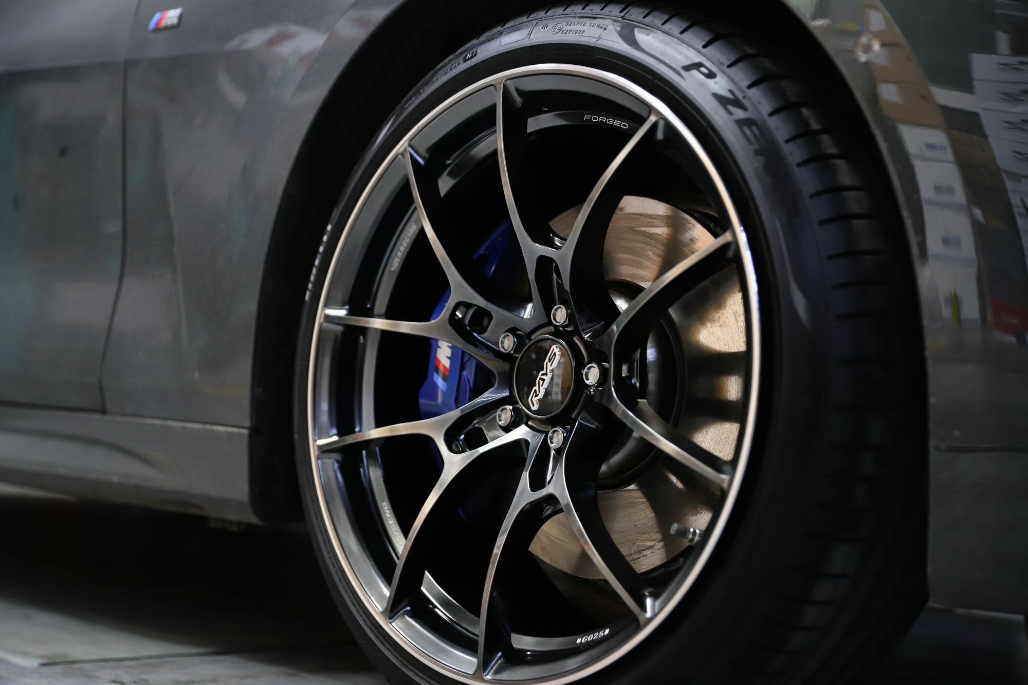 速度与激情:宝马4系装载rays g025 hk色轮毂的升级之旅