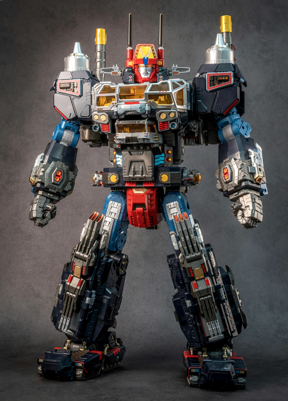 模型欣赏:戴亚克隆 da100 da95要塞机械人,由空中堡垒与陆地战舰组合