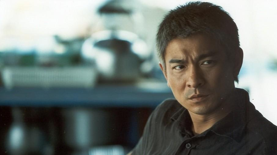 同样演黑老大张颂文王志文和刘德华放一起看差别出来了