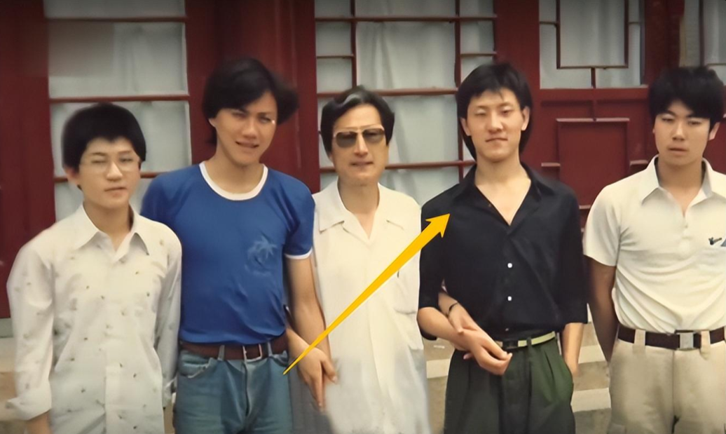 回顾韩磊苦追王燕两年39岁终于得偿所愿结婚16年宠妻如宝