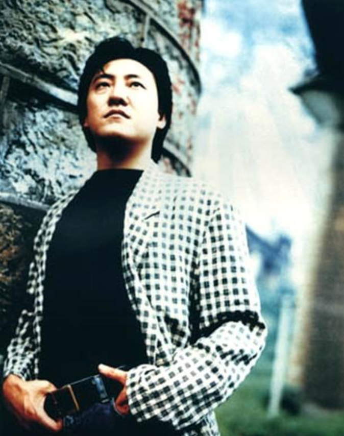 回顾韩磊苦追王燕两年39岁终于得偿所愿结婚16年宠妻如宝