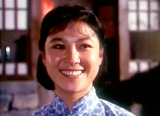 1975年,长春电影制片厂筹拍影片《金光大道》,王馥荔在片中扮演女主角