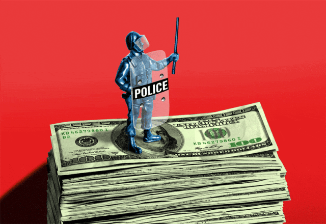 离谱好莱坞成人女星强占豪宅拍片弄得满地屎尿房东为赶人损失惨重