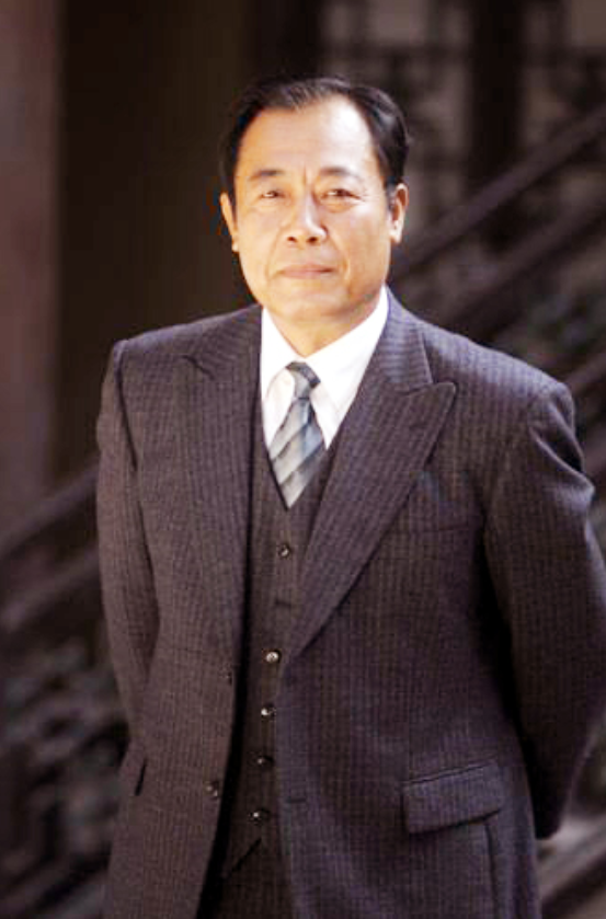 回顾冯恩鹤做了12年宝爸潜伏让他大火74岁的他现状怎样