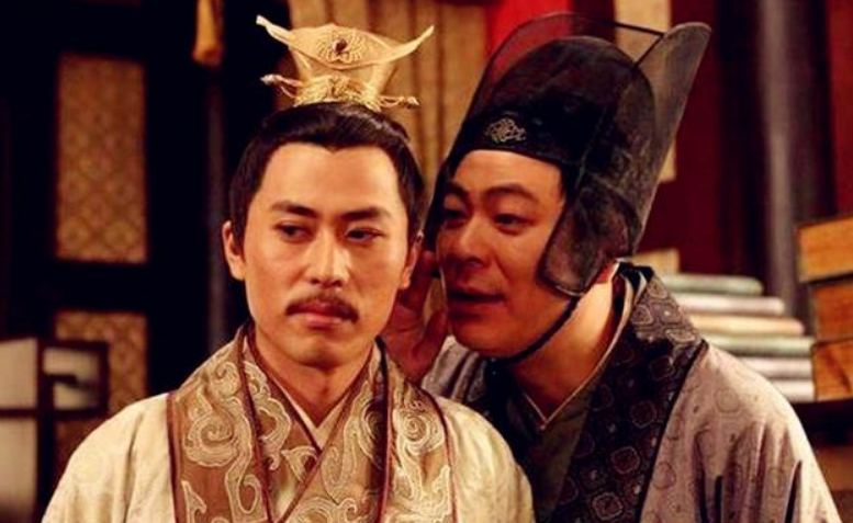 李斯到底是一个怎样的人为什么李斯被杀后秦朝很快就灭亡了