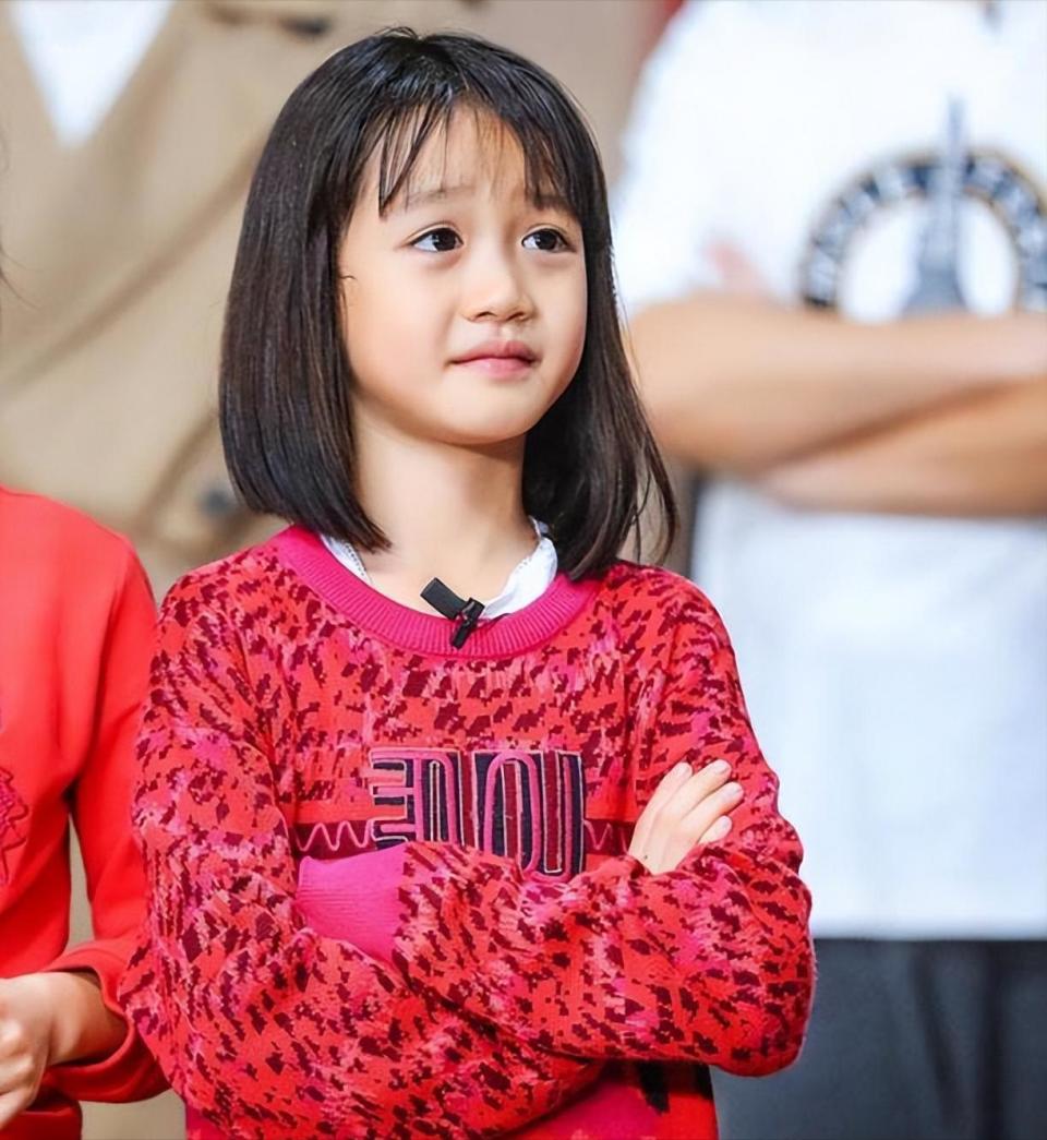 一阵不见变了样,古天乐脸更怪了,钟丽缇女儿似明星,沈月也变美